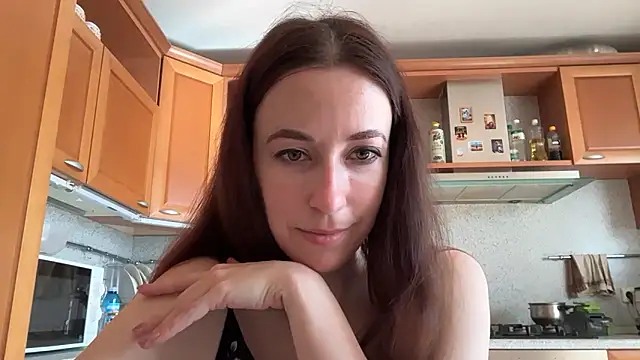 Flamingo Queen online show from 06-11-26, 06:00
