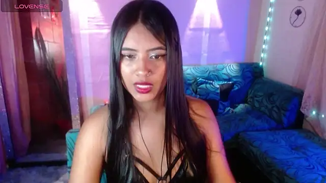 Snapshot of sweet_susy222 chatting on 06-10-26, 11:24 sweet susy222 online show from 06-10-26, 11:24
