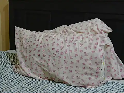 kinkydolll online show from 07-28-26, 11:17