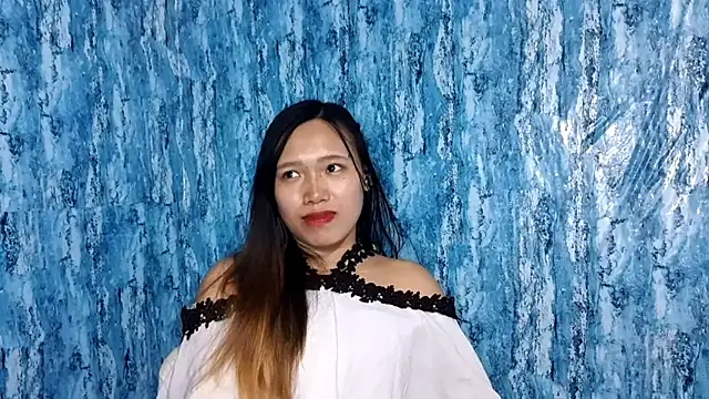 ZenaWojdak online show from 06-11-26, 12:14
