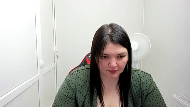 Snapshot of MargaretDark chatting on 06-11-26, 06:44 MargaretDark online show from 06-11-26, 06:44