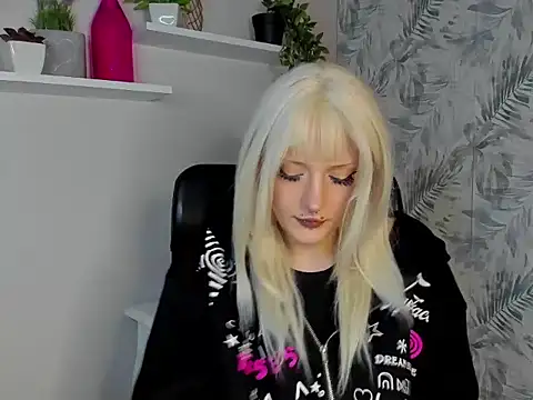 NikaDream online show from 06-11-26, 06:11