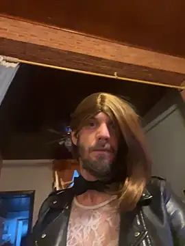 Snapshot of steph-travesti chatting on 06-09-26, 07:14 steph-travesti online show from 06-09-26, 07:14