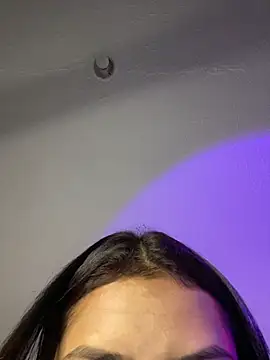 victoriaa luxe online show from 06-16-26, 08:00