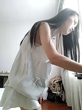 Snapshot of Reiko512 chatting on 06-12-26, 03:05 Reiko512 online show from 06-12-26, 03:05