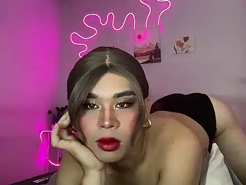 Horny HoneyX online show from 06-17-26, 01:23