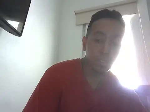 Snapshot of yeikoparker chatting on 06-12-26, 09:25 yeikoparker online show from 06-12-26, 09:25