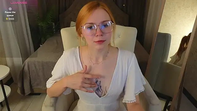 memymee  online show from 07-21-26, 01:30