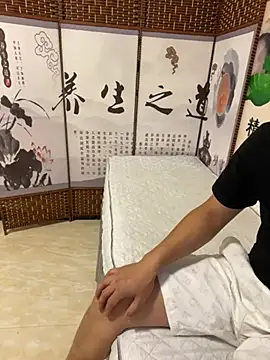 qujing002 online show from 07-20-26, 01:46