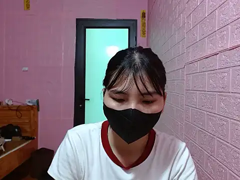 Snapshot of ThuyTien279 chatting on 07-16-26, 05:57 ThuyTien279 online show from 07-16-26, 05:57