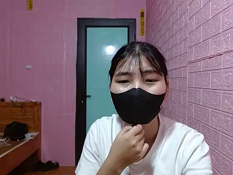 Snapshot of ThuyTien279 chatting on 07-21-26, 09:00 ThuyTien279 online show from 07-21-26, 09:00