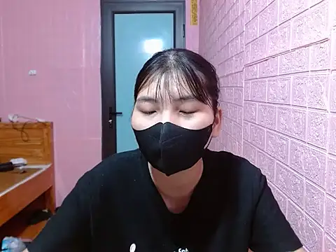 Snapshot of ThuyTien279 chatting on 07-24-26, 03:32 ThuyTien279 online show from 07-24-26, 03:32