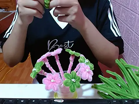 Snapshot of ThuyTien279 chatting on 07-29-26, 02:48 ThuyTien279 online show from 07-29-26, 02:48
