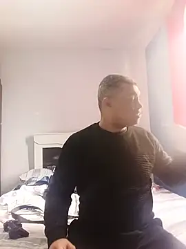 VitorBDote23cm online show from 07-04-26, 06:36