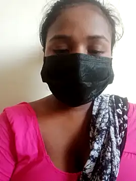Snapshot of secret_-Couples chatting on 06-11-26, 08:34 secret -Couples online show from 06-11-26, 08:34