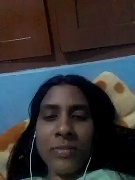 Snapshot of khusii_09 chatting on 06-15-26, 05:48 khusii 09 online show from 06-15-26, 05:48