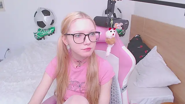 blush online show from 07-29-26, 07:39