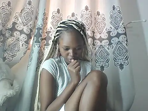 sheedollly online show from 07-26-26, 02:02