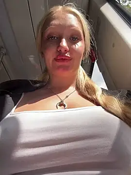 Elfi InPublic online show from 07-07-26, 07:23