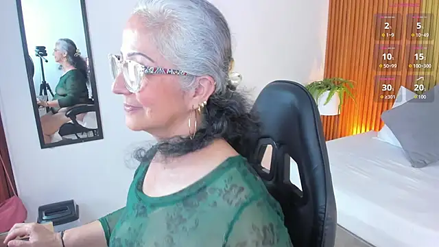 catalina villan online show from 07-02-26, 06:36