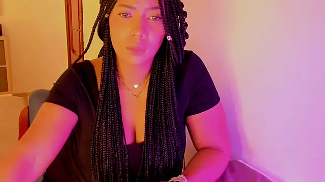 Snapshot of NicolePasqualott chatting on 10-22-25, 07:35 NicolePasqualott online show from 10-22-25, 07:35