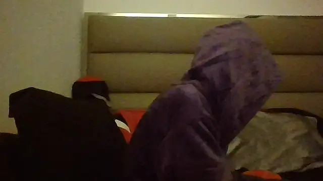 Snapshot of Opal_Rainbow chatting on 12-02-25, 05:02 Opal Rainbow online show from 12-02-25, 05:02