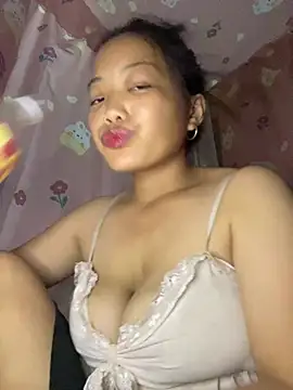 -Mymy  online show from 07-26-26, 03:58
