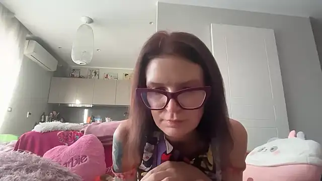 KittyKatKlub online show from 06-15-26, 04:53