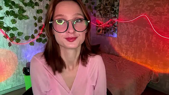 GensaFlara online show from 07-16-26, 02:23