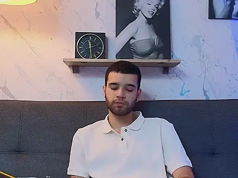 elliot flame online show from 07-17-26, 09:52