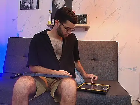 elliot flame online show from 07-21-26, 11:18