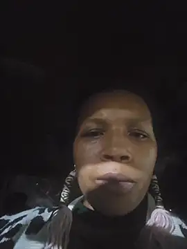 Snapshot of NAOMIdaFreakXXXXX chatting on 11-26-25, 01:06 NAOMIdaFreakXXXXX online show from 11-26-25, 01:06