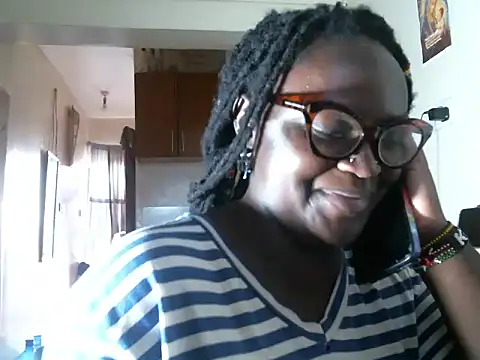 Snapshot of Thickysplashy chatting on 06-17-26, 12:40 Thickysplashy online show from 06-17-26, 12:40