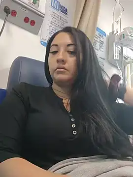 Snapshot of Melany_Ariadna_ chatting on 06-19-26, 02:21 Melany Ariadna online show from 06-19-26, 02:21