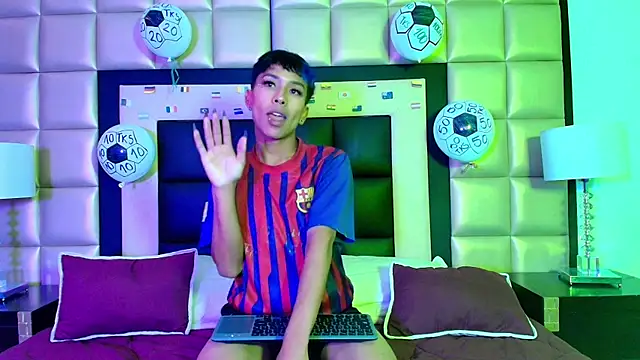 neoxangel69 online show from 06-26-26, 02:10