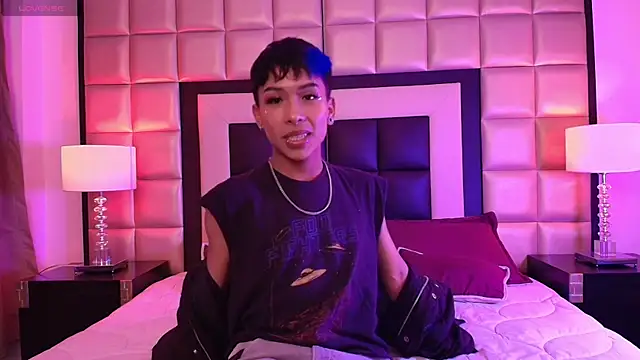 neoxangel69 online show from 07-04-26, 03:45