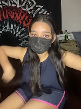 Perrfect Duo online show from 06-18-26, 07:07