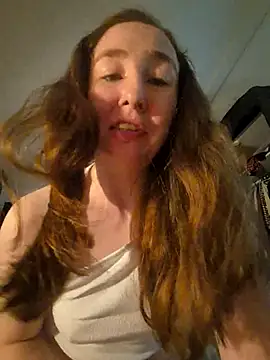 Roughredhead421 online show from 06-18-26, 07:52