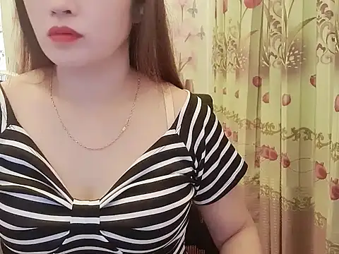 Miuu99 online show from 07-29-26, 11:52