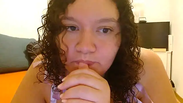 HeidiSanabria online show from 07-18-26, 11:08