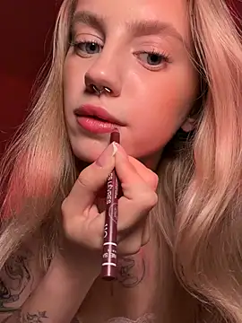 blondiedoll online show from 07-08-26, 08:13