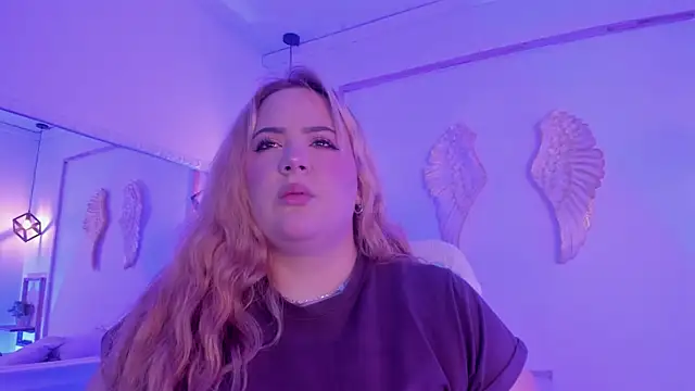 Sophiarossee1 online show from 07-28-26, 07:26