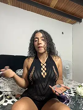 Amanda Meyers online show from 07-13-26, 01:52