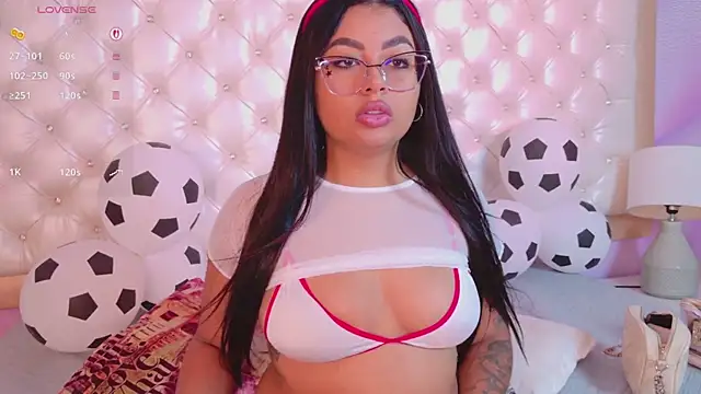 HANNAROSEE online show from 07-04-26, 01:17