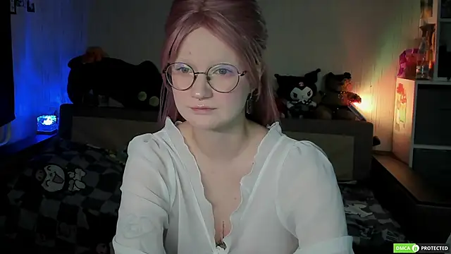 JulietFowler online show from 07-19-26, 05:00