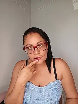 DiablaProhibida online show from 06-20-26, 04:54