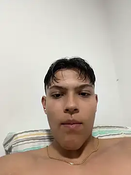 DilanMiller  online show from 07-21-26, 12:51