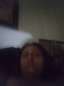Snapshot of itianalinda chatting on 06-20-26, 11:57 itianalinda online show from 06-20-26, 11:57
