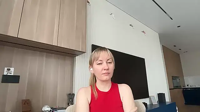 Snapshot of Dorielle chatting on 07-10-26, 06:50 Dorielle online show from 07-10-26, 06:50