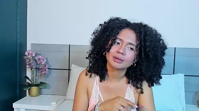 Kiraspell online show from 07-28-26, 11:17